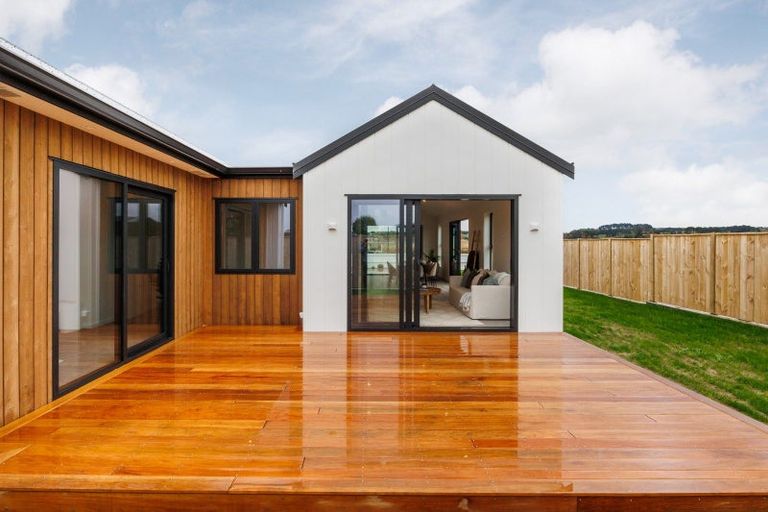 Photo of property in 20 Parkside Avenue, Maewa, 4702