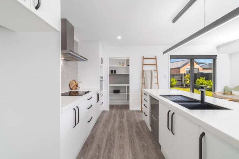 Photo of property in 20 Selfe Crescent, Burwood, Christchurch, 8083