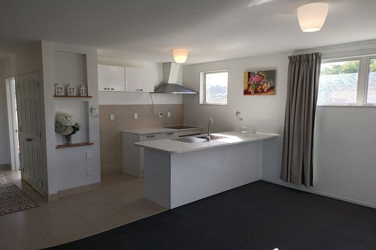 Photo of property in 44a Waverley Avenue, Glenfield, Auckland, 0629