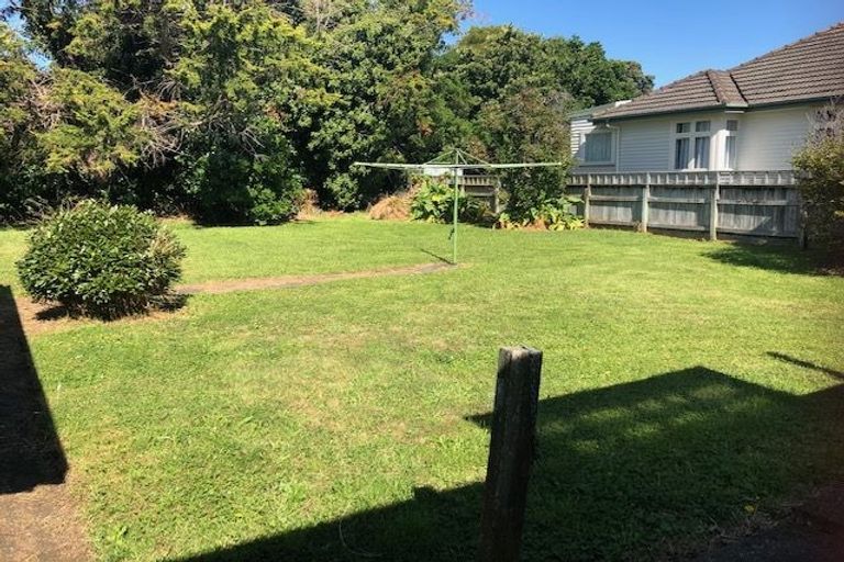 Photo of property in 12 Warrimoo Street, Paraparaumu, 5032