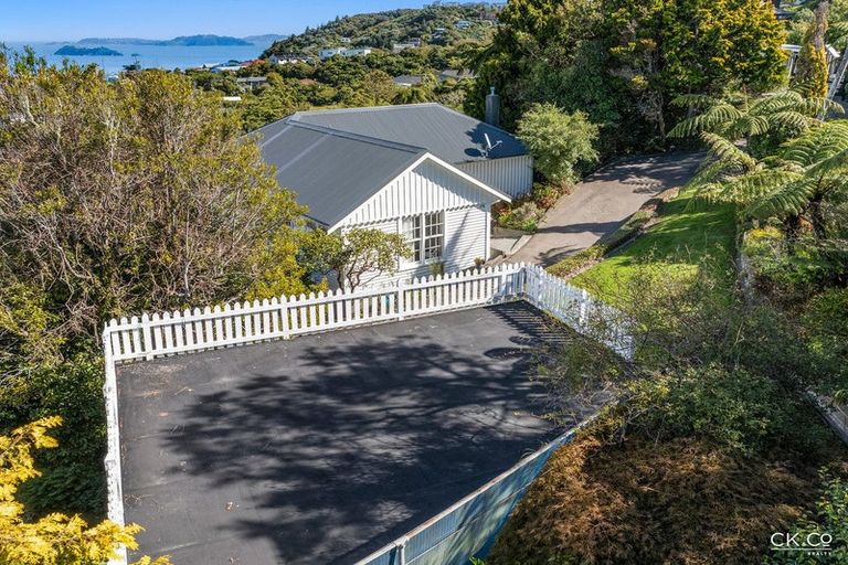 Photo of property in 117a Normandale Road, Normandale, Lower Hutt, 5010