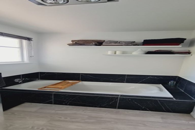 Photo of property in 31 Blankney Street, Hornby, Christchurch, 8042