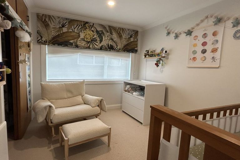 Photo of property in 115 Kahu Road, Paremata, Porirua, 5024