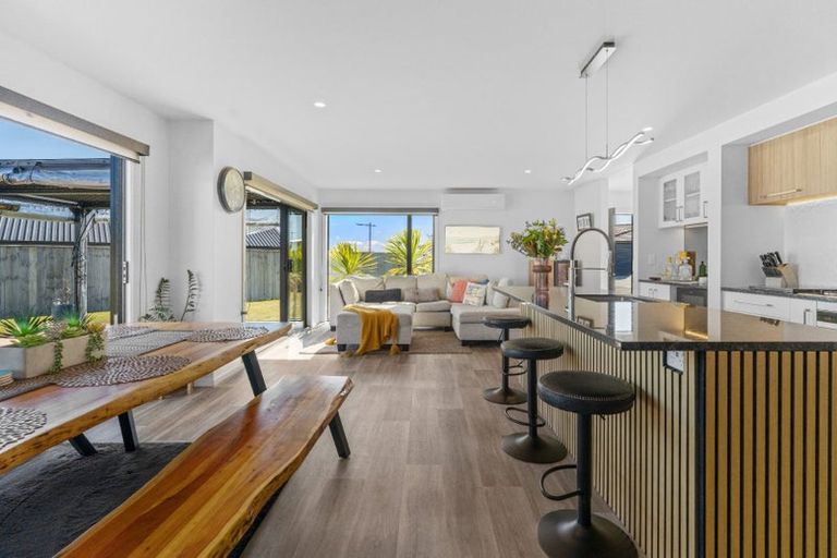 Photo of property in 18 Wai Terrace, Wharewaka, Taupo, 3330