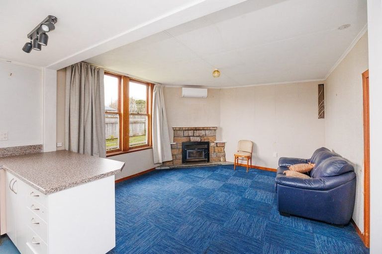 Photo of property in 6 Ngareta Street, Marton, 4710