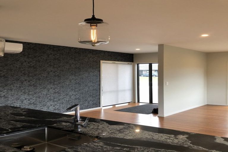 Photo of property in 11 Matau Close, Te Kauwhata, 3710