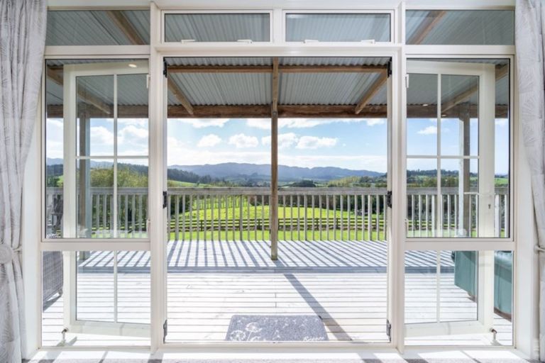 Photo of property in 2306b Cove Road, Mangawhai, 0573