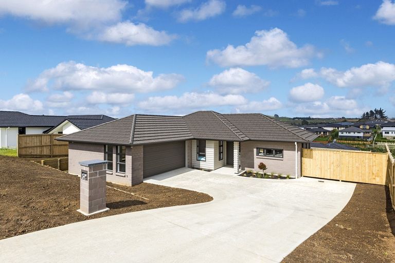 Photo of property in 32 Raithburn Terrace, Pokeno, 2402