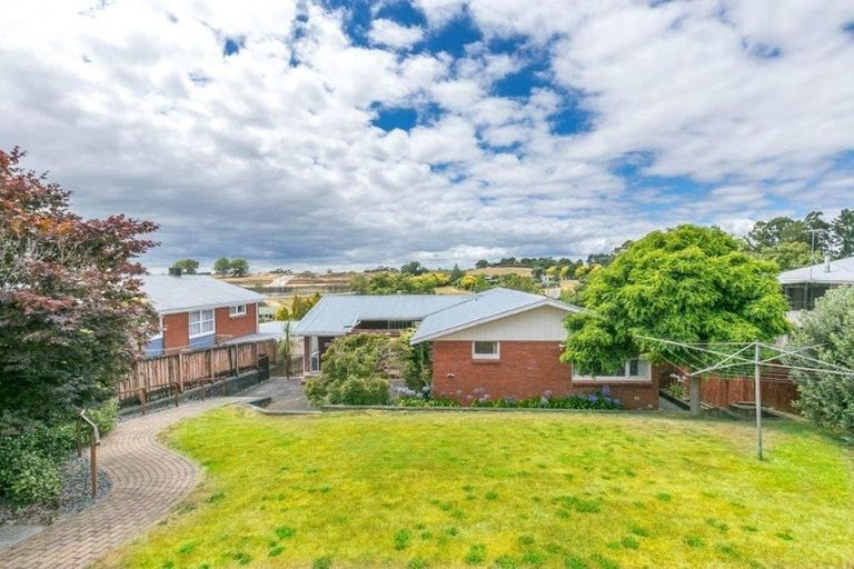 Photo of property in 35 Acacia Crescent, Glenview, Hamilton, 3206