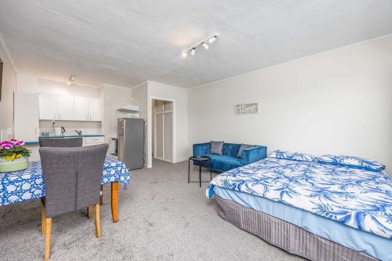 Photo of property in Eden Heights Apartments, 1m/94 Dominion Road, Mount Eden, Auckland, 1024
