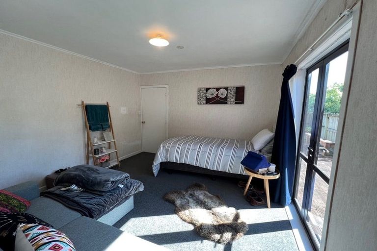 Photo of property in 1/5 Beihlers Road, Weymouth, Auckland, 2103