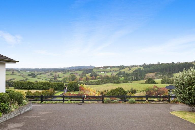 Photo of property in 56 Grace James Road, Pukekohe, 2120