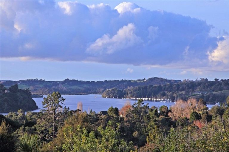 Photo of property in 1002 Sandspit Road, Sandspit, Warkworth, 0982