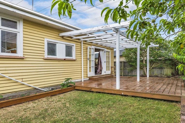 Photo of property in 2/38 Roberts Road, Hei Hei, Christchurch, 8042
