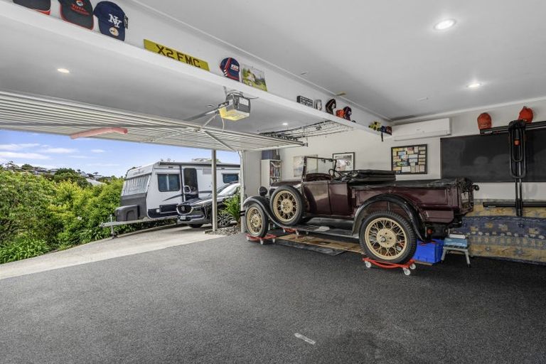 Photo of property in 22 Little John Drive, Bellevue, Tauranga, 3110