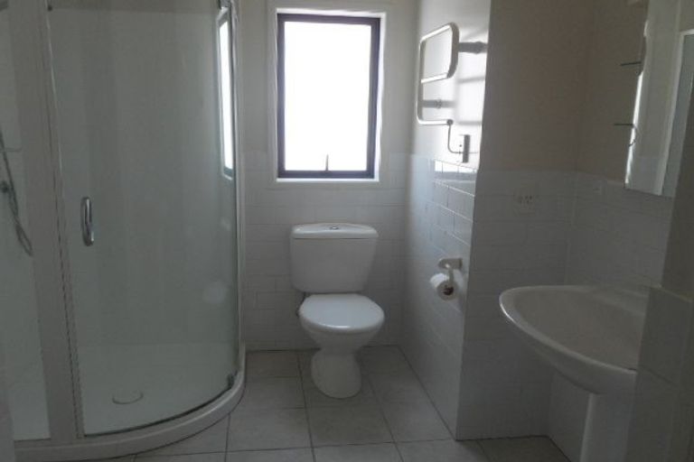 Photo of property in 11/5 Cook Street, Howick, Auckland, 2014