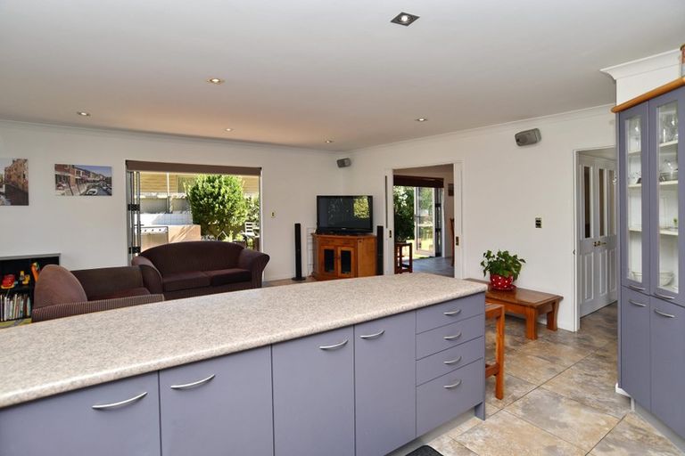 Photo of property in 42 Saint James Avenue, Papanui, Christchurch, 8053