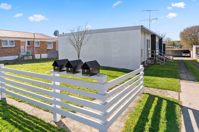 Photo of property in 19 Pohutukawa Drive, Tokoroa, 3420