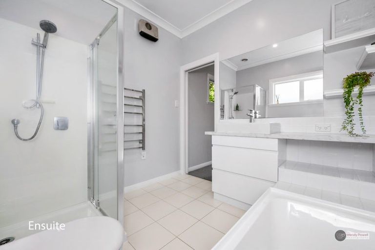 Photo of property in 77 Pilmuir Street, Hutt Central, Lower Hutt, 5010