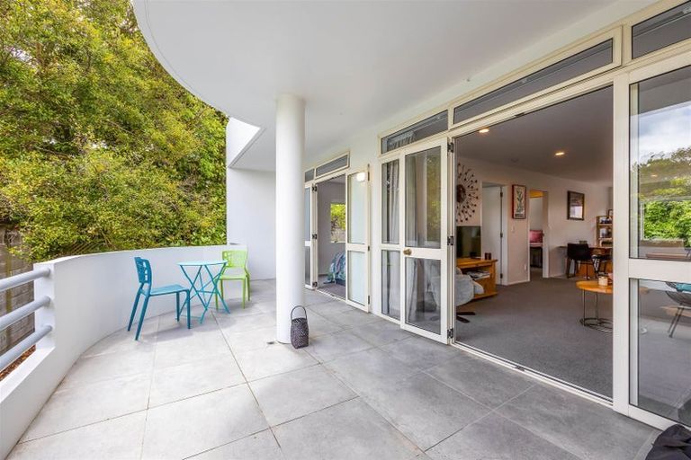 Photo of property in 2/100 Rossall Street, Merivale, Christchurch, 8014