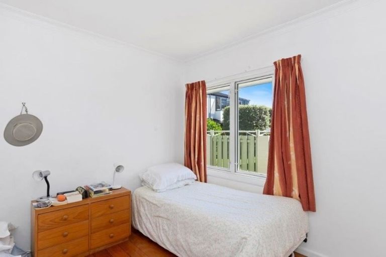 Photo of property in 66 Oceanview Road, Mount Maunganui, 3116