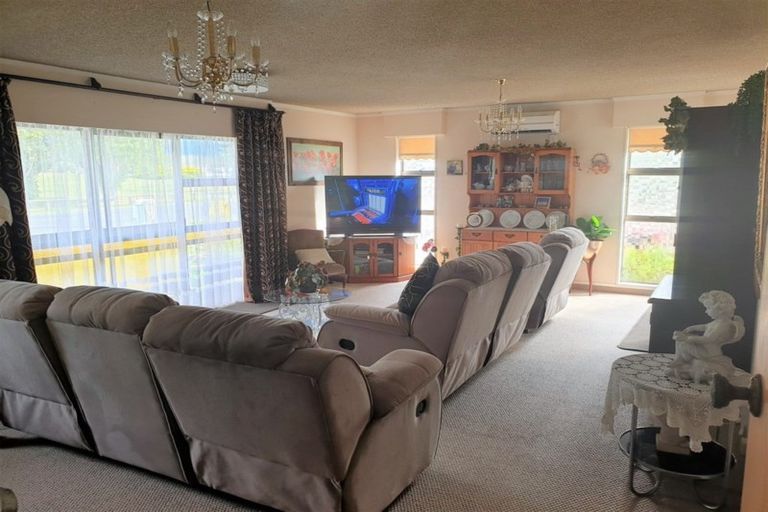 Photo of property in 11a George Street, Dannevirke, 4930