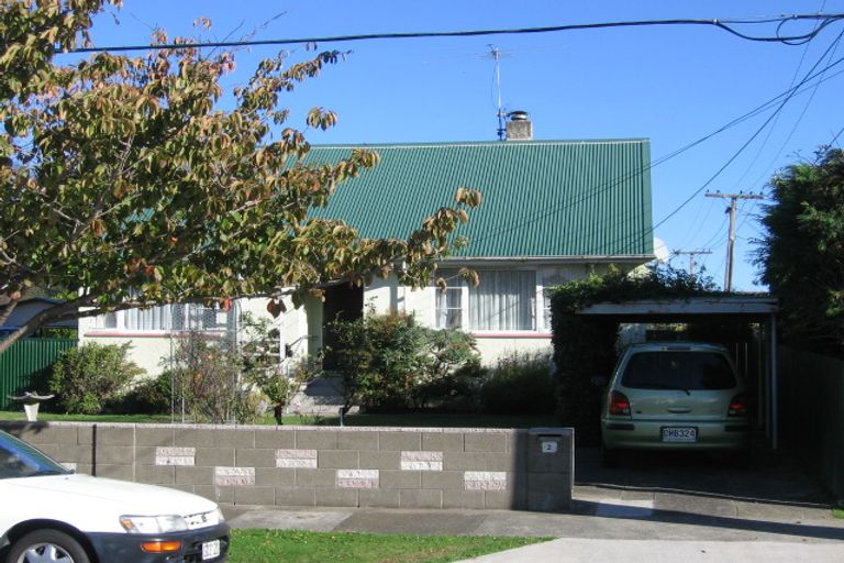 Photo of property in 2 Petherick Street, Taita, Lower Hutt, 5011
