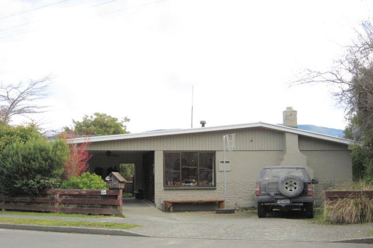 Photo of property in 89 Quintin Drive, Te Anau, 9600