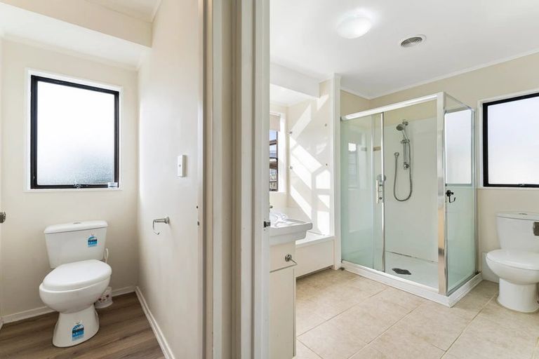 Photo of property in 61 Charntay Avenue, Clover Park, Auckland, 2019