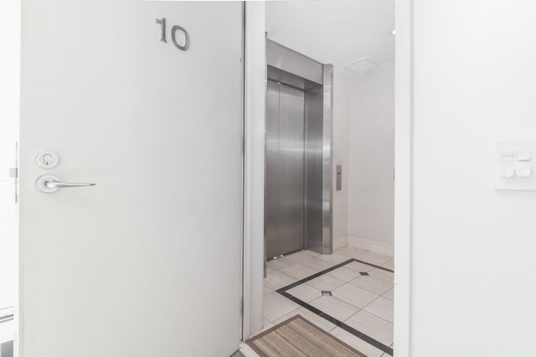 Photo of property in 1152 Whakaue Street, Rotorua, 3010