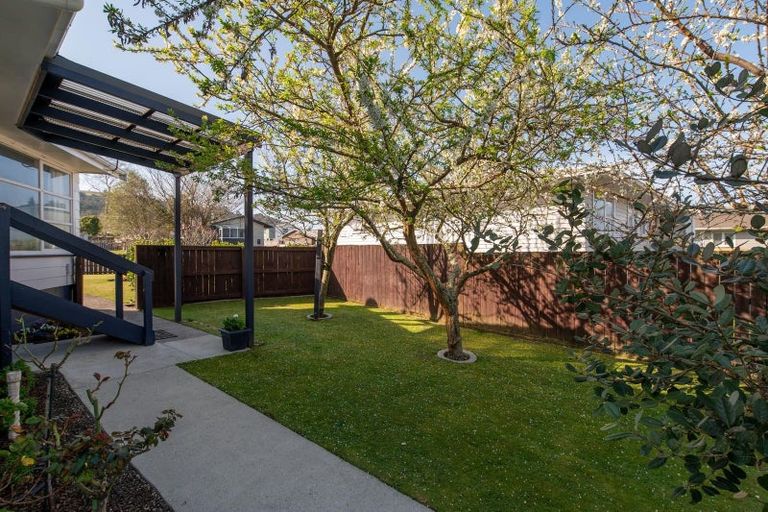 Photo of property in 42 Roger Street, Pukehangi, Rotorua, 3015