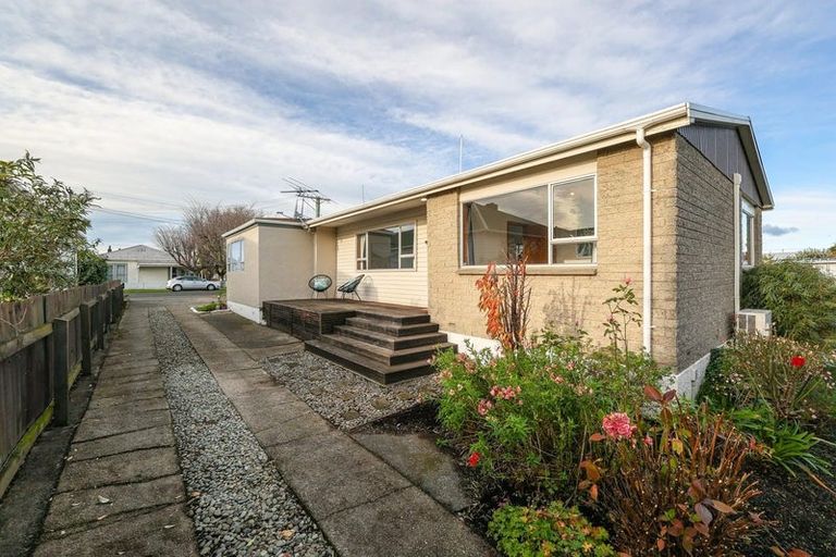 Photo of property in 41b Kirkcaldy Street, South Dunedin, Dunedin, 9012