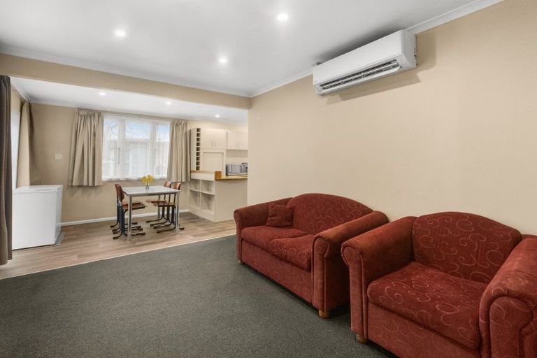 Photo of property in 811 Anson Street, Mayfair, Hastings, 4122