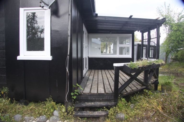 Photo of property in 28 Wilkin Street, Rotherham, 7379