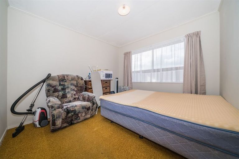 Photo of property in 3/8 Dahlia Street, Palmerston North, 4410
