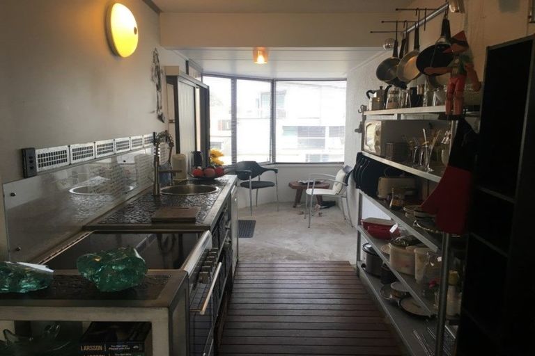 Photo of property in 40m Maunganui Road, Mount Maunganui, 3116