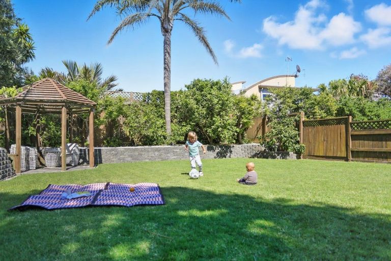 Photo of property in 40 Oceanview Road, Mount Maunganui, 3116