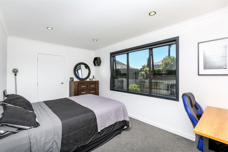 Photo of property in 8b Solway Terrace, Bell Block, New Plymouth, 4312