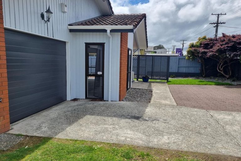 Photo of property in 83 Kamo Road, Kensington, Whangarei, 0112