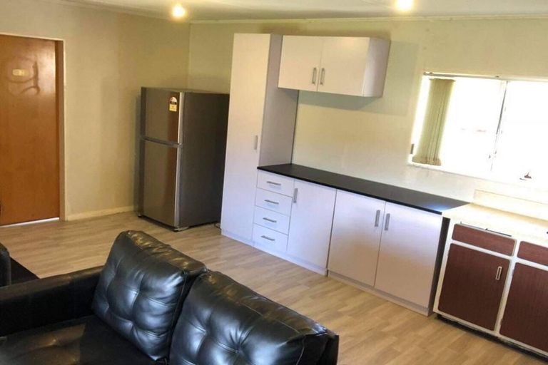 Photo of property in 114 Wainuiomata Road, Wainuiomata, Lower Hutt, 5014