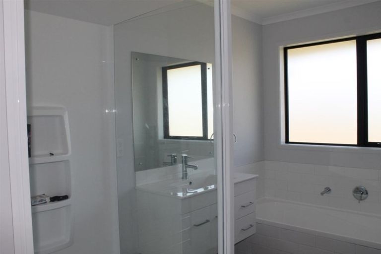 Photo of property in 23 Calla Street, Maungaturoto, 0520