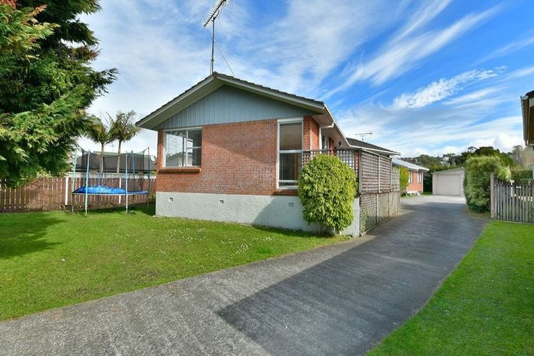 Photo of property in 16 Manly Park Avenue, Manly, Whangaparaoa, 0930