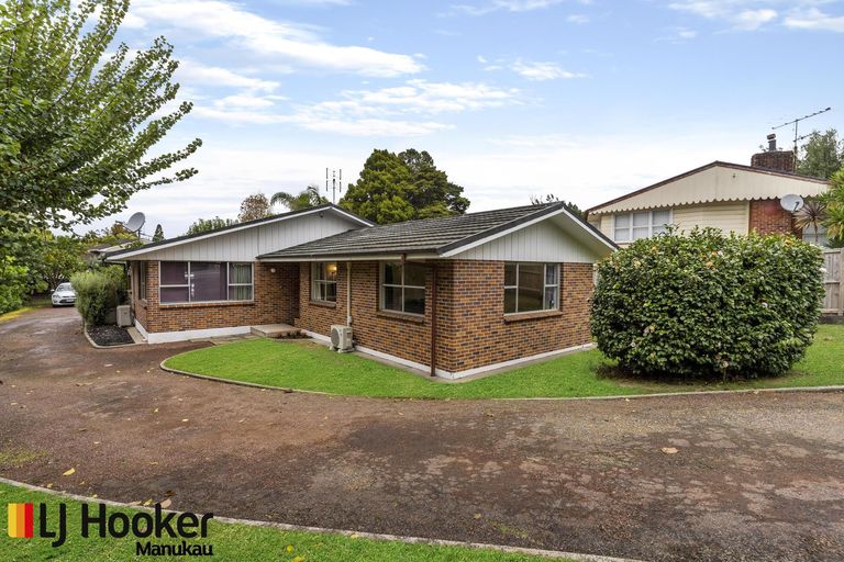 Photo of property in 328 Great South Road, Opaheke, Papakura, 2113