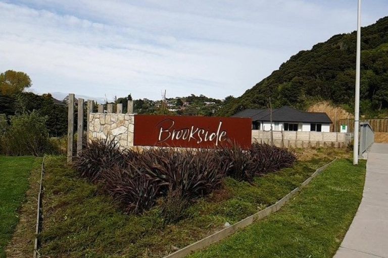 Photo of property in 64 Tradewinds Drive, Whitby, Porirua, 5024