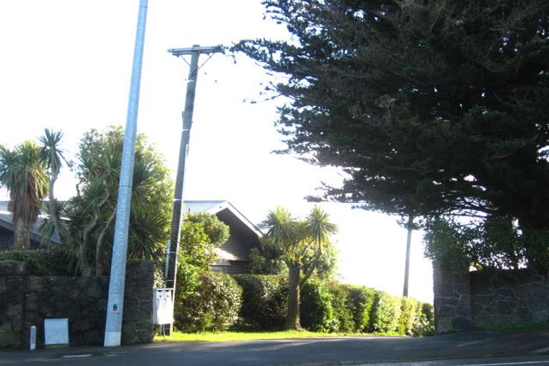 Photo of property in 93 Hackthorne Road, Cashmere, Christchurch, 8022