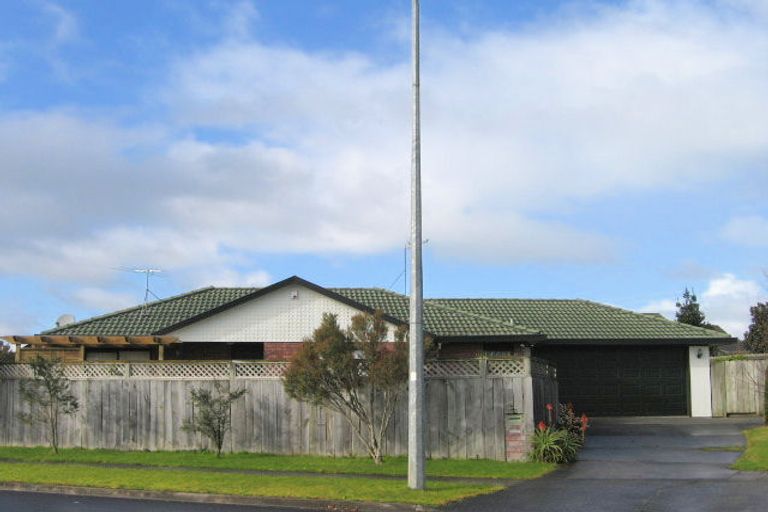 Photo of property in 23 Elderberry Road, Burswood, Auckland, 2013