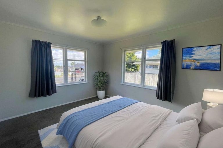Photo of property in 80 Mcannalley Street, Manurewa East, Auckland, 2102