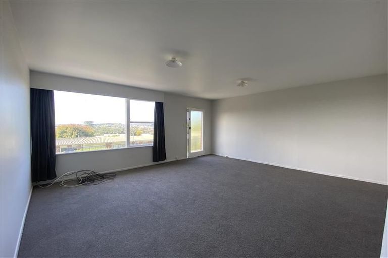 Photo of property in 4/63e Owairaka Avenue, Mount Albert, Auckland, 1025