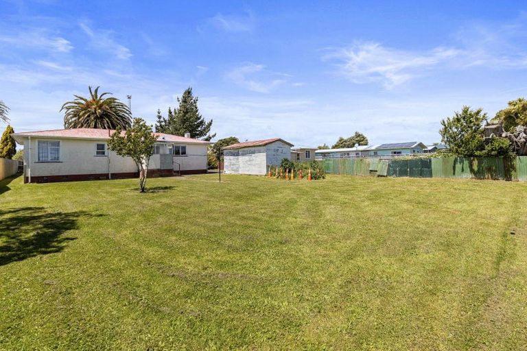 Photo of property in 68 King Street, Marton, 4710