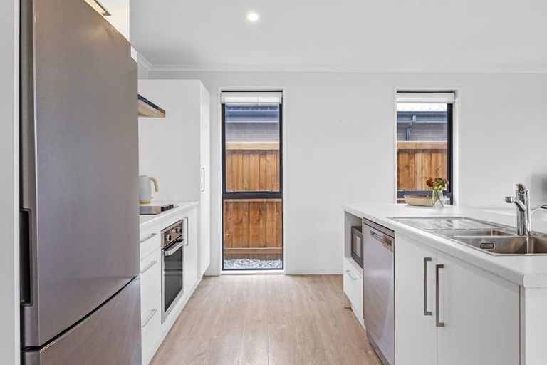 Photo of property in 30 Sholto Duncan Crescent, Halswell, Christchurch, 8025